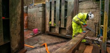 CANAL RIVER TRUST REPAIR WORK CAEN HILL LOCKS FLIGHT