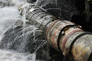 Leakage broken pipe GENERIC 1