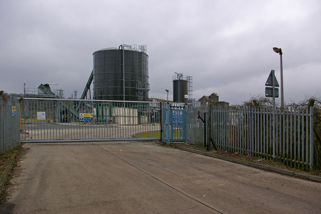 Earlswood Sewage Treatment Works - geograph.org.uk - 1761410