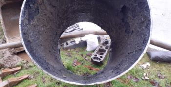 RISING WATER MAIN IN POOR CONDITION