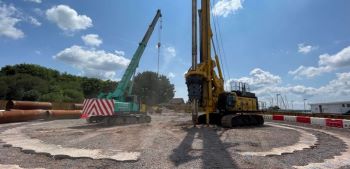 SOUTHERN WATER Piling rig at Woolston wtw