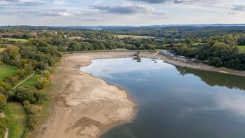 SOUTH EAST WATER ARDINGLEY RESERVOIR LOW WATER LEVEL