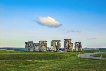 STONEHENGE 1