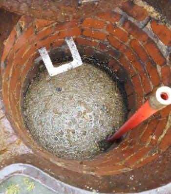fat in sewer 1