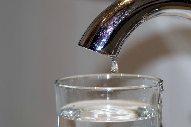 glass tap 640